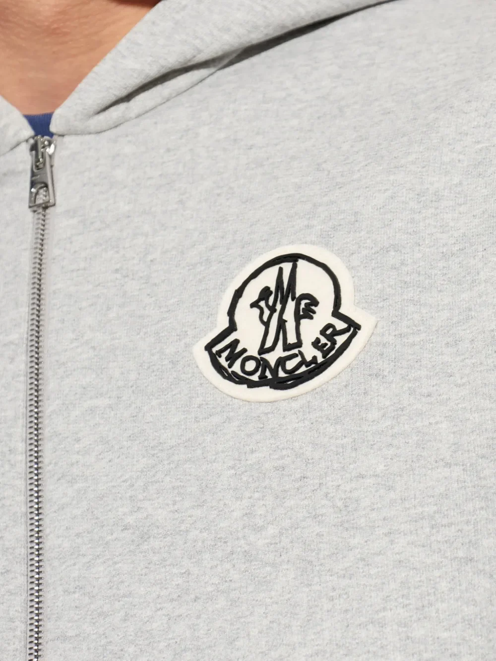 Thumb 4